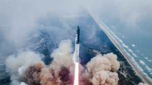 SpaceX's Starship Test Flight Encounters Communication Loss Near Mission's End